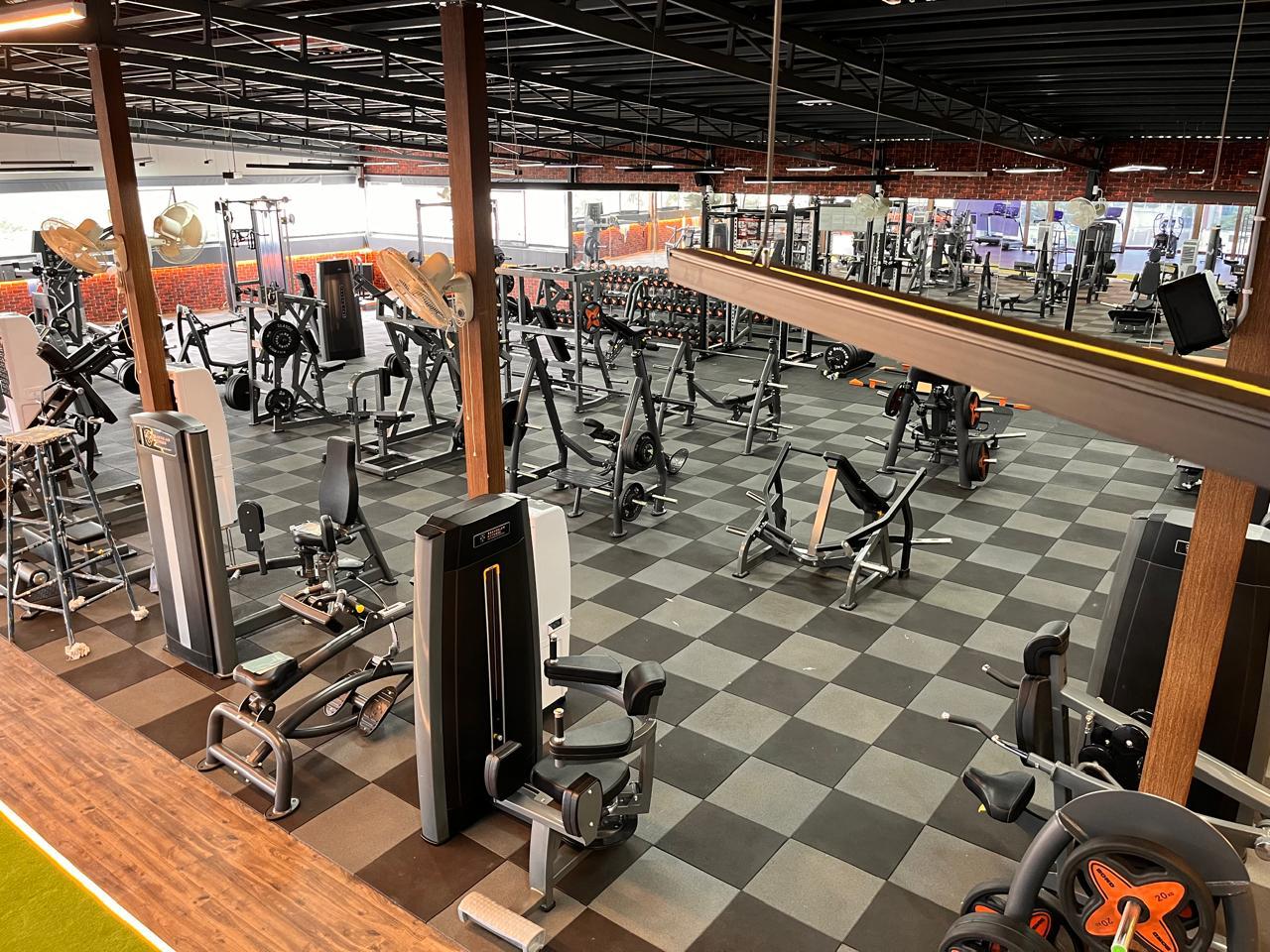 Gym Interior 8